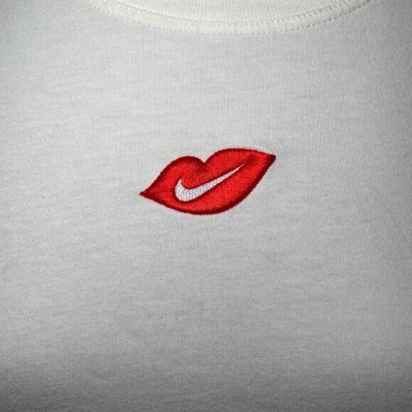NIKE Red Swoosh Lip T-Shirt - Picture 3 of 9